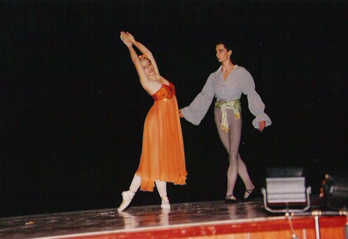 Üç Turunç Güzeli 2003